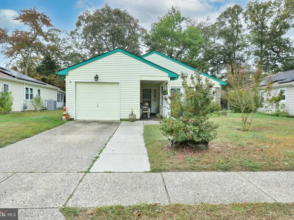 241 Yorktowne Dr, Little Egg Harbor, NJ 08087