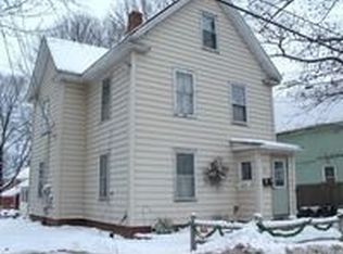 24 Getchell St, Brewer, ME 04412