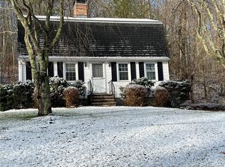 82 Wawecus Hill Rd, BOZRAH, CT 06334