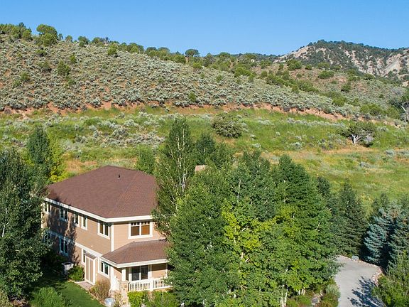 2nd image of 89 Abrams Creek Dr