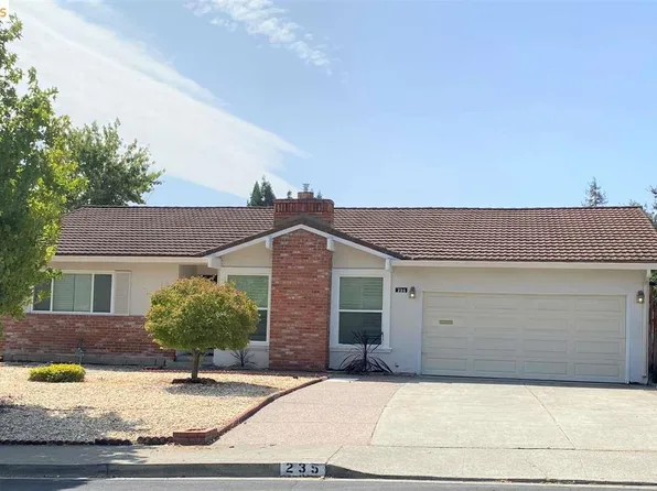 235 Donegal Way, Martinez, CA 94553