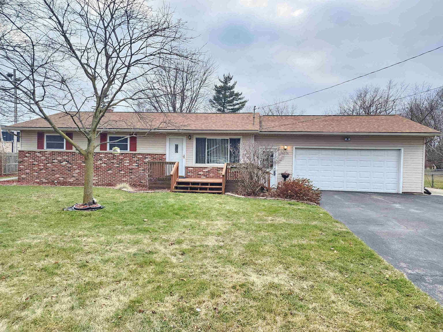 4724 S Two Mile Rd, Bay City, MI 48706 Zillow