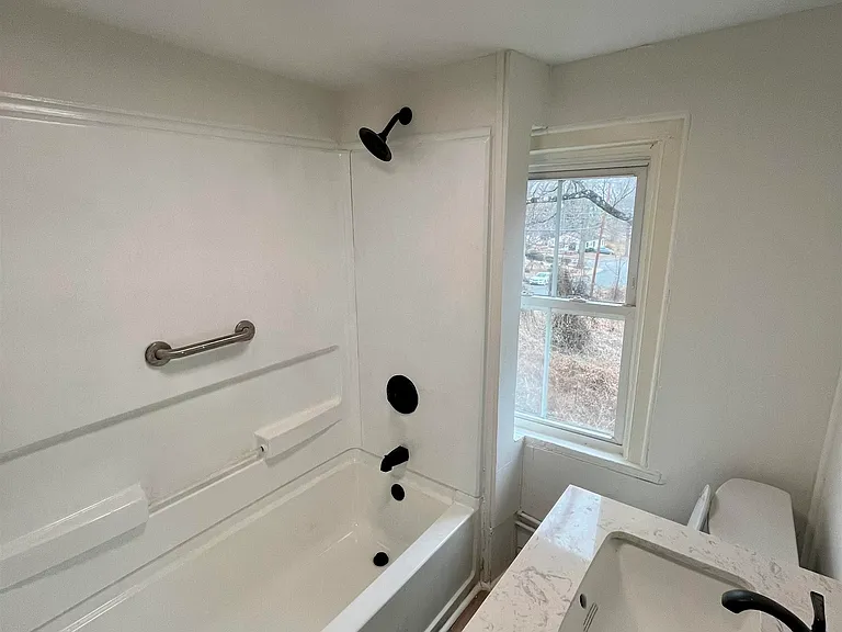 500 Ridge St #A — Photo 13
