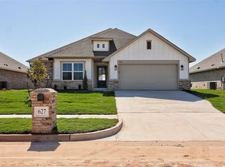 627 Honey Springs Ln, Shawnee, OK 74804