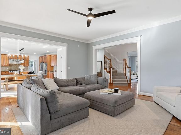 5th image of 15213 Eden Rock Ct
