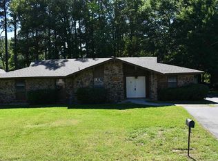 9506 Jacques Rd, Little Rock, AR 72209