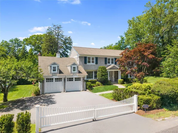 911 Cove Road, Mamaroneck, NY 10543