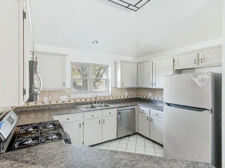 2218 Fuqua Rd — Photo 19