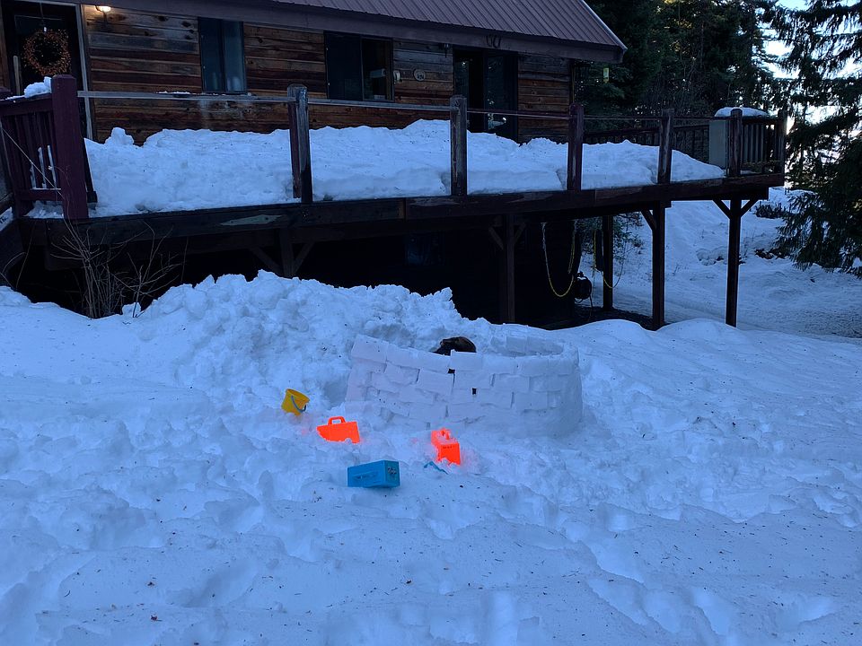 2nd image of 471 Sawmill Rd