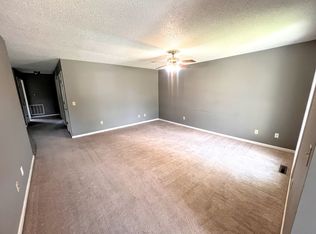 1404 Valleywood Dr., Murray, KY 42071