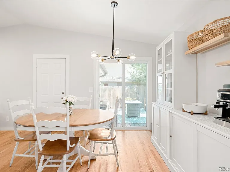 13004 King Cir — Photo 9