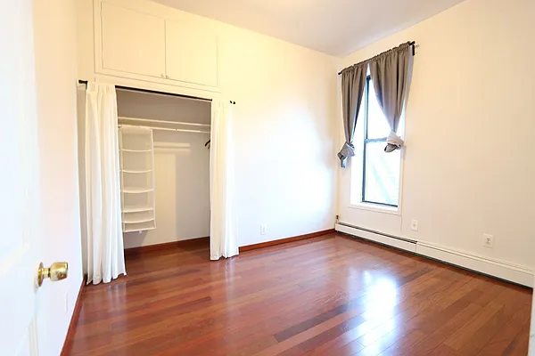 Rented by Empyreal Realty, Inc. | media 2