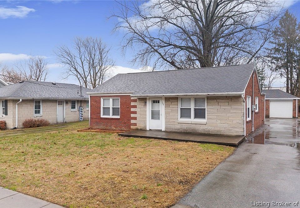 1st image of 106 E Maple Court