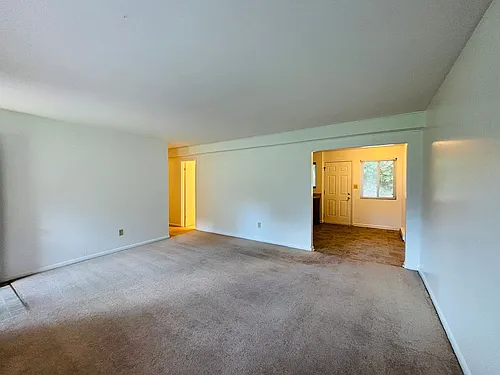 109-110 Northview Dr Photo 1
