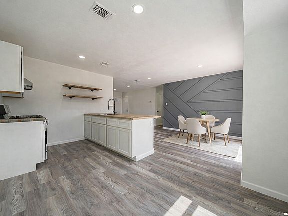 3rd image of 7022 Brownleaf