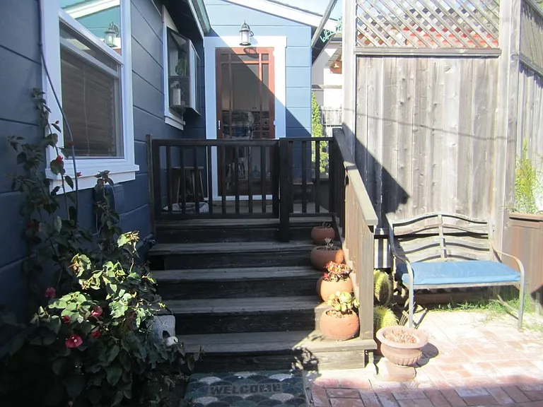 186 E St — Photo 28