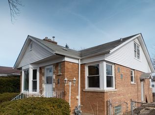 9451 S Lawndale Ave, Evergreen Park, IL 60805