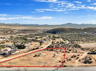 11015 E Esther Ln, Dewey, AZ 86327