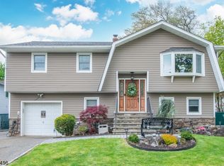 7 2nd St, Butler, NJ 07405