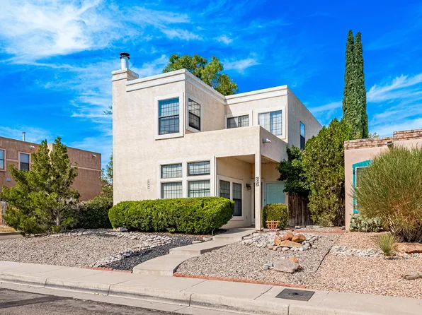 7725 Pinewood Dr NW, Albuquerque, NM 87120