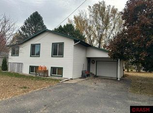 421 W Watkin St, Kasota, MN 56050