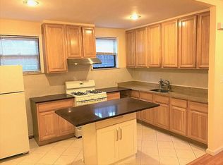 1426 E 16th St #1, Brooklyn, NY 11230