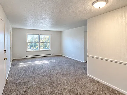 Keygate Manor- 4326 - 9 — Photo 1