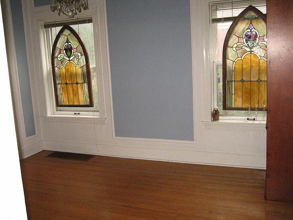 4th image of 1320 S 19th St #1