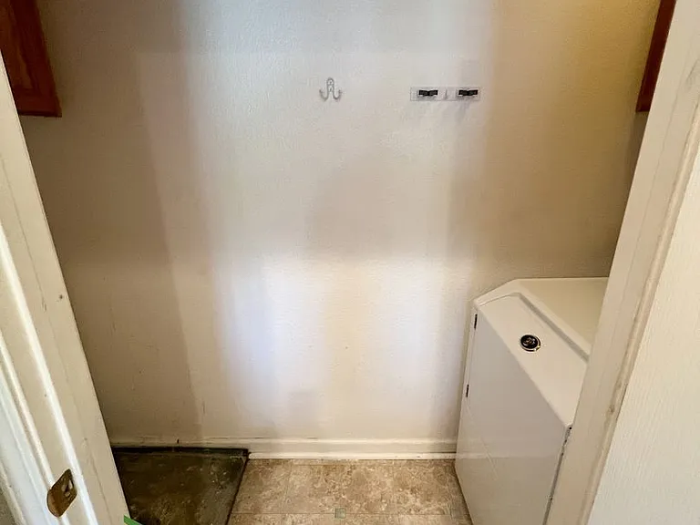 348 Ribbonwood Ave #0 — Photo 15