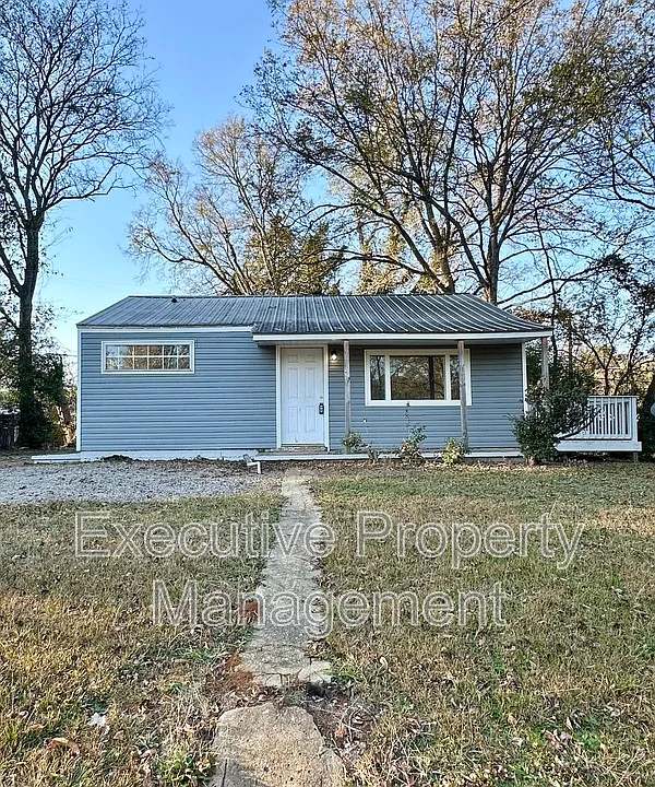 1376 Creel Ct