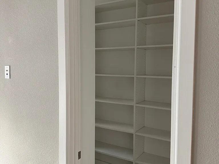8052 Ingram Dr — Photo 14