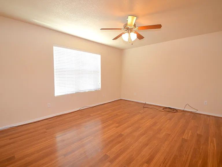 2408 Ryan Dr — Photo 12