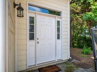 3030 Peppers Ferry Rd NW #THE, Radford, VA 24141