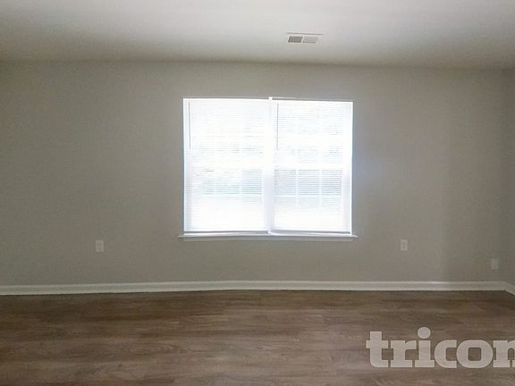 3rd image of 5813 Emma Lynn Ct
