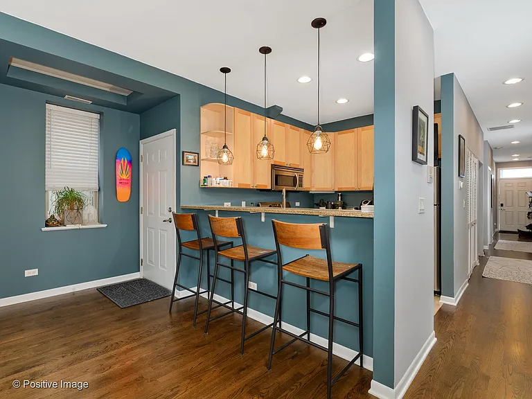 3848 W Wrightwood Ave #2 — Photo 2