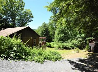 7 Hog Hollow Rd, Shelburne Falls, MA 01370
