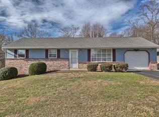 20 Debbie Ln, Pequea, PA 17565