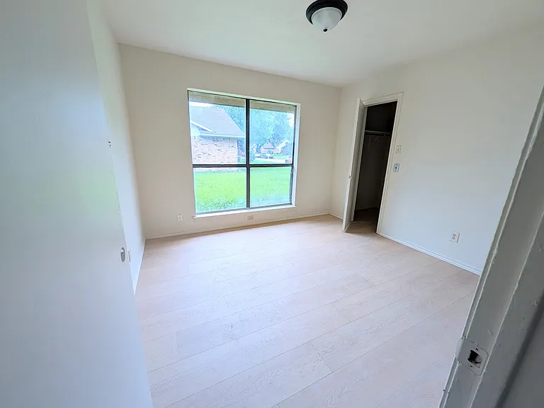 625 San Carlos Dr — Photo 4