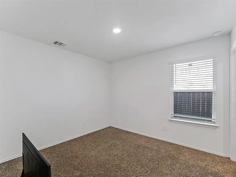 40519 Crisp Beech St — Photo 7