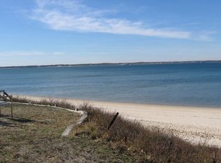 61 Inlet Rd E, Hampton Bays, NY 11968