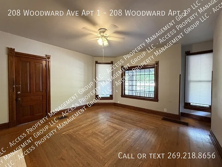 208 Woodward Ave #1 — Photo 17