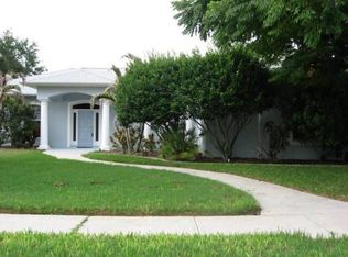 4001 Sand Ridge Dr, Merritt Island, FL 32953