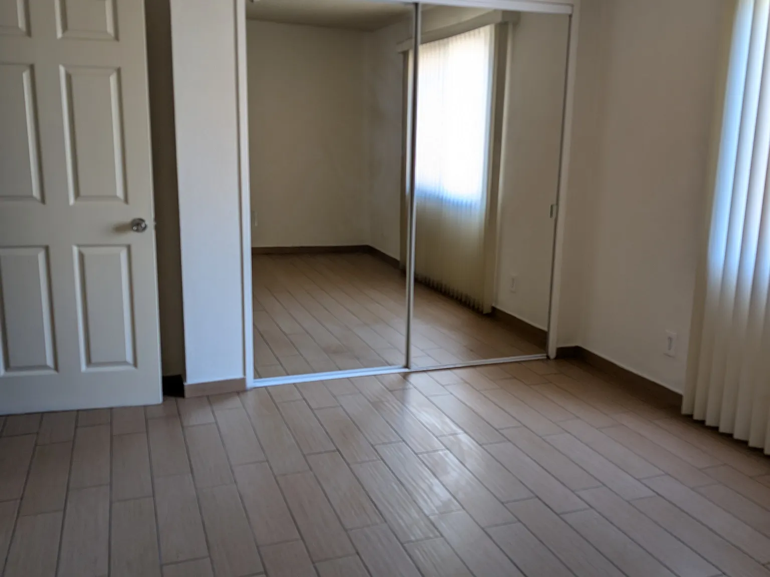 2 bed, 1010 sqft, $2,195 — Photo 4