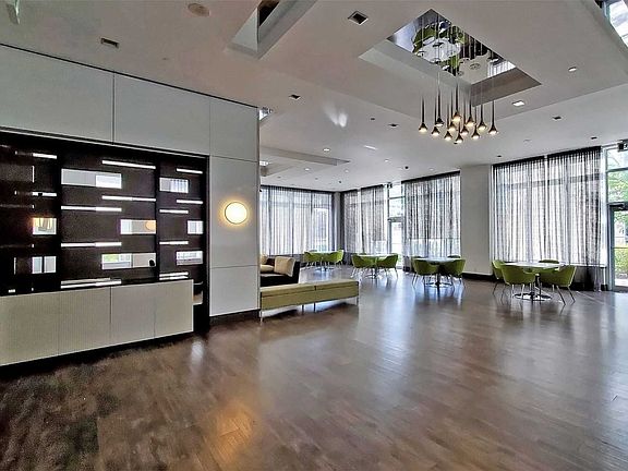 3rd image of 7890 Bathurst St #2302
