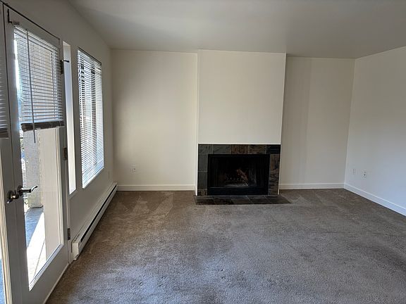 4th image of 1515 NE 148th St APT 303