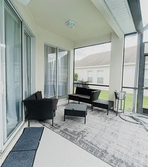 1014 Corvina Dr — Photo 31