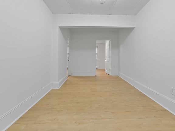 5th image of 144 Salem St APT 3