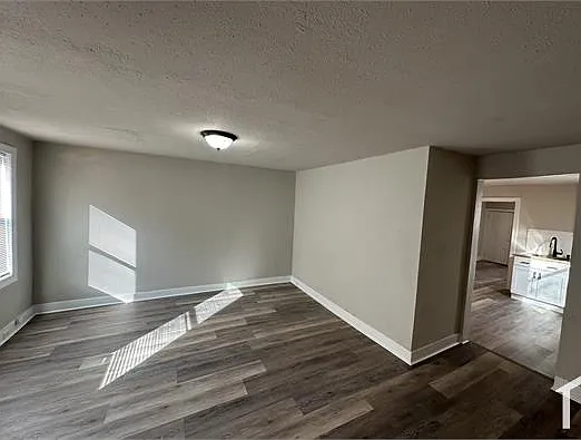 2 bed, 991 sqft, $1,650 — Photo 4