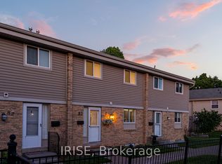 6699 Falconer Dr #83, Mississauga, ON L5N2E3