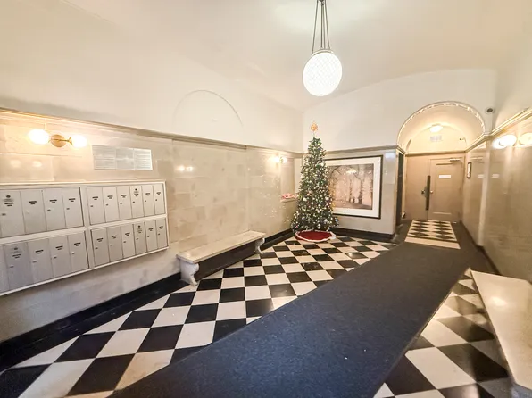 214 West 96th Street image 9 of 9